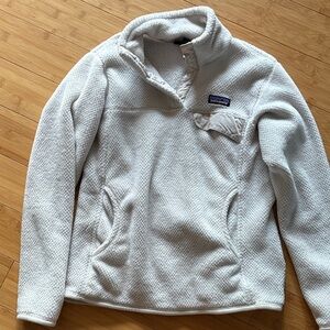Patagonia Women's Off-White Fleece Pullover
